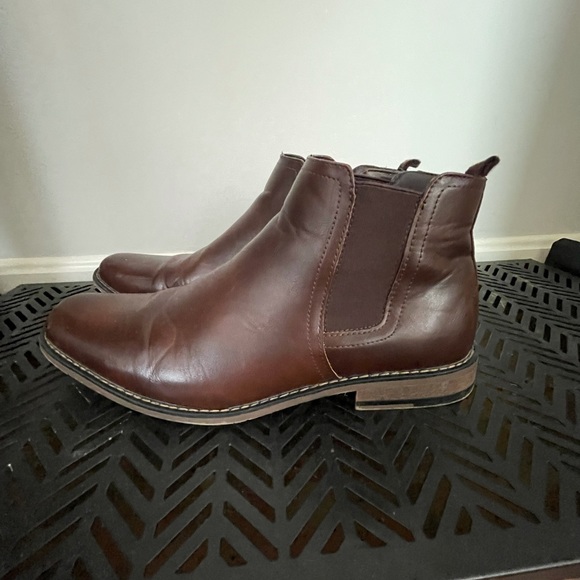 Perry Ellis Leather Chris Boots - Picture 2 of 5